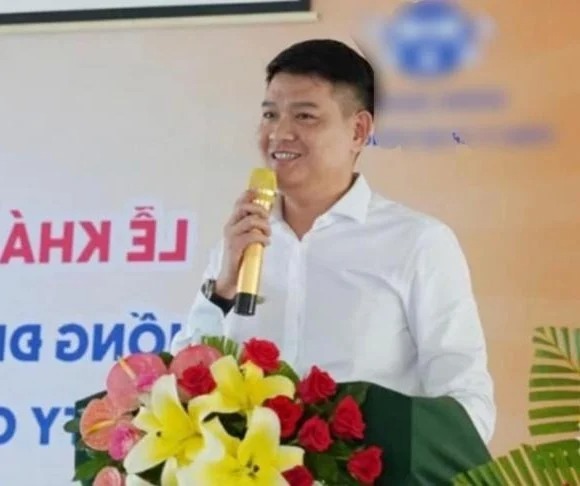 Giải trí showbiz 5/6: Lộ chân dung chồng Minh Hằng, HH Phương Nga nhận 'kết đắng' hệt hot tiktoker Lê Bống - Ảnh 2 Giải trí showbiz 5/6: Lộ chân dung chồng Minh Hằng, HH Phương Nga nhận 'kết đắng' hệt hot tiktoker Lê Bống - Ảnh 2