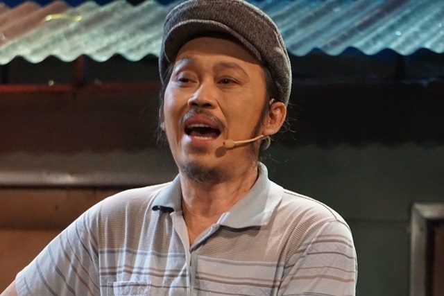 Hoài Linh cùng người từng xúc phạm mình chạm mặt, thái độ của cả hai bên gây chú ý - Ảnh 2 Hoài Linh cùng người từng xúc phạm mình chạm mặt, thái độ của cả hai bên gây chú ý - Ảnh 2