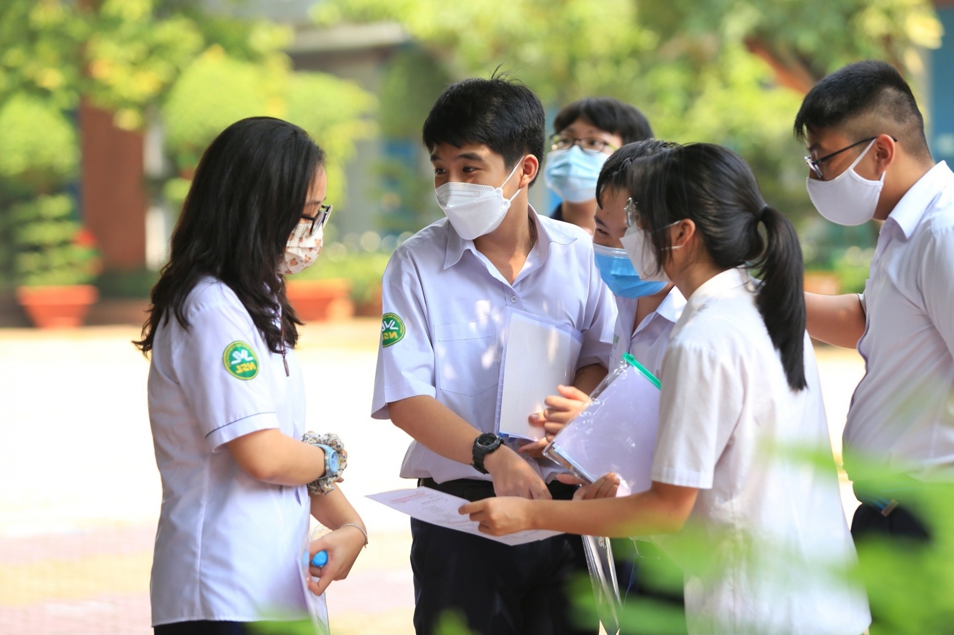 Thông tin mới nhất về việc chấm điểm thi môn tiếng Anh tuyển sinh lớp 10 - Ảnh 1 Thông tin mới nhất về việc chấm điểm thi môn tiếng Anh tuyển sinh lớp 10 - Ảnh 1