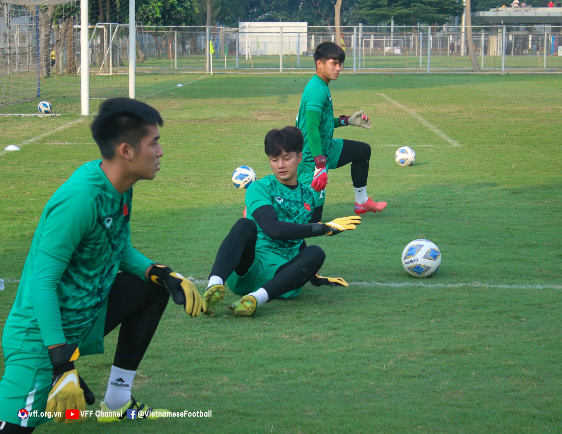 Trước thềm bán kết U19 Đông Nam Á, HLV Đinh Thế Nam khéo léo 'đáp trả' truyền thông?