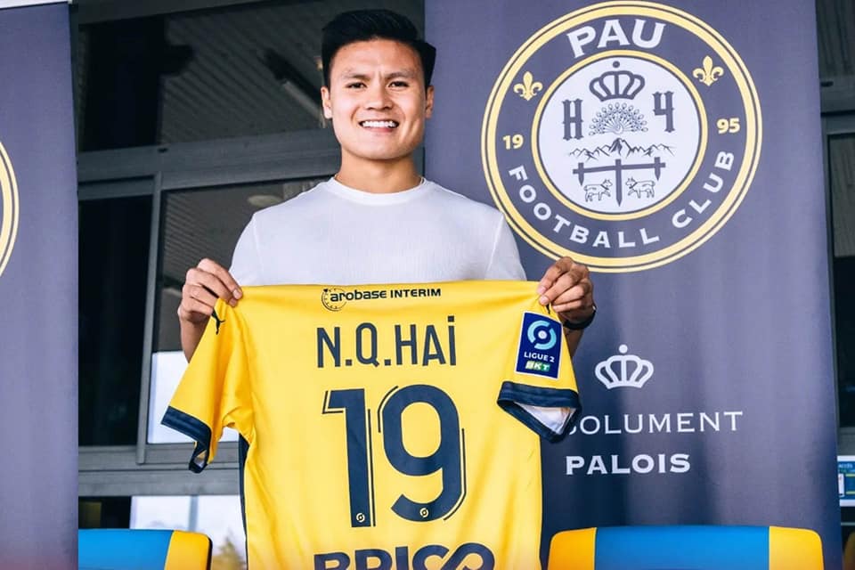 CLB Pau FC rơi vào cảnh 'dở khóc dở cười' từ hiệu ứng Quang Hải