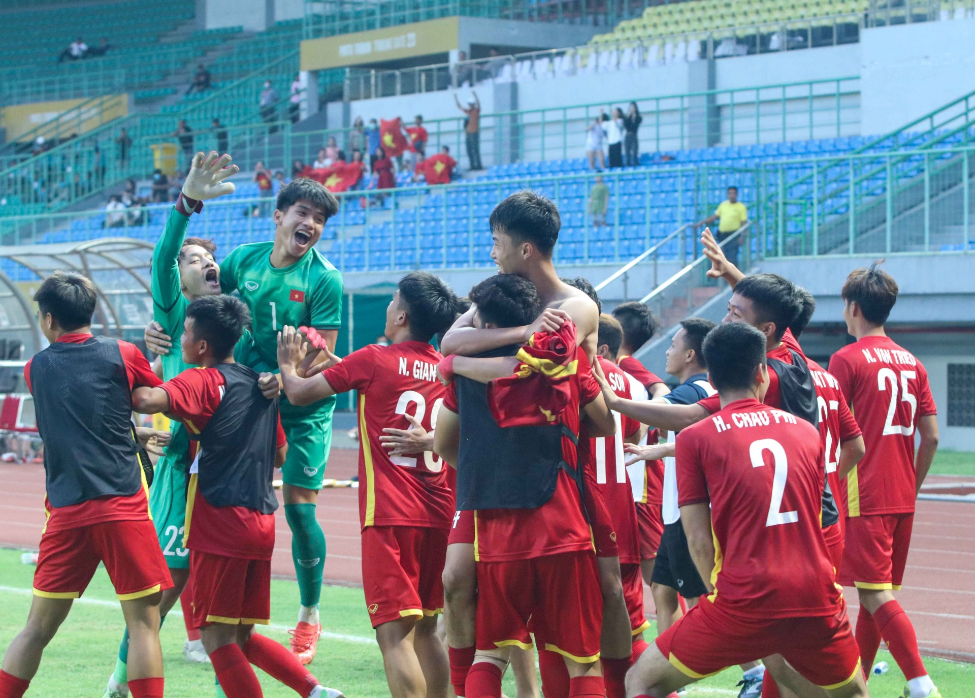 HLV U19 Việt Nam thừa nhận một điều sau giải ĐNÁ, chia sẻ về mục tiêu phía trước