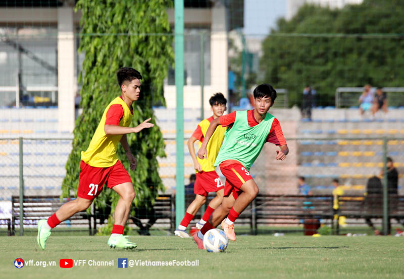 HLV Đinh Thế Nam chỉ ra điểm yếu cần khắc phục của U19 Việt Nam