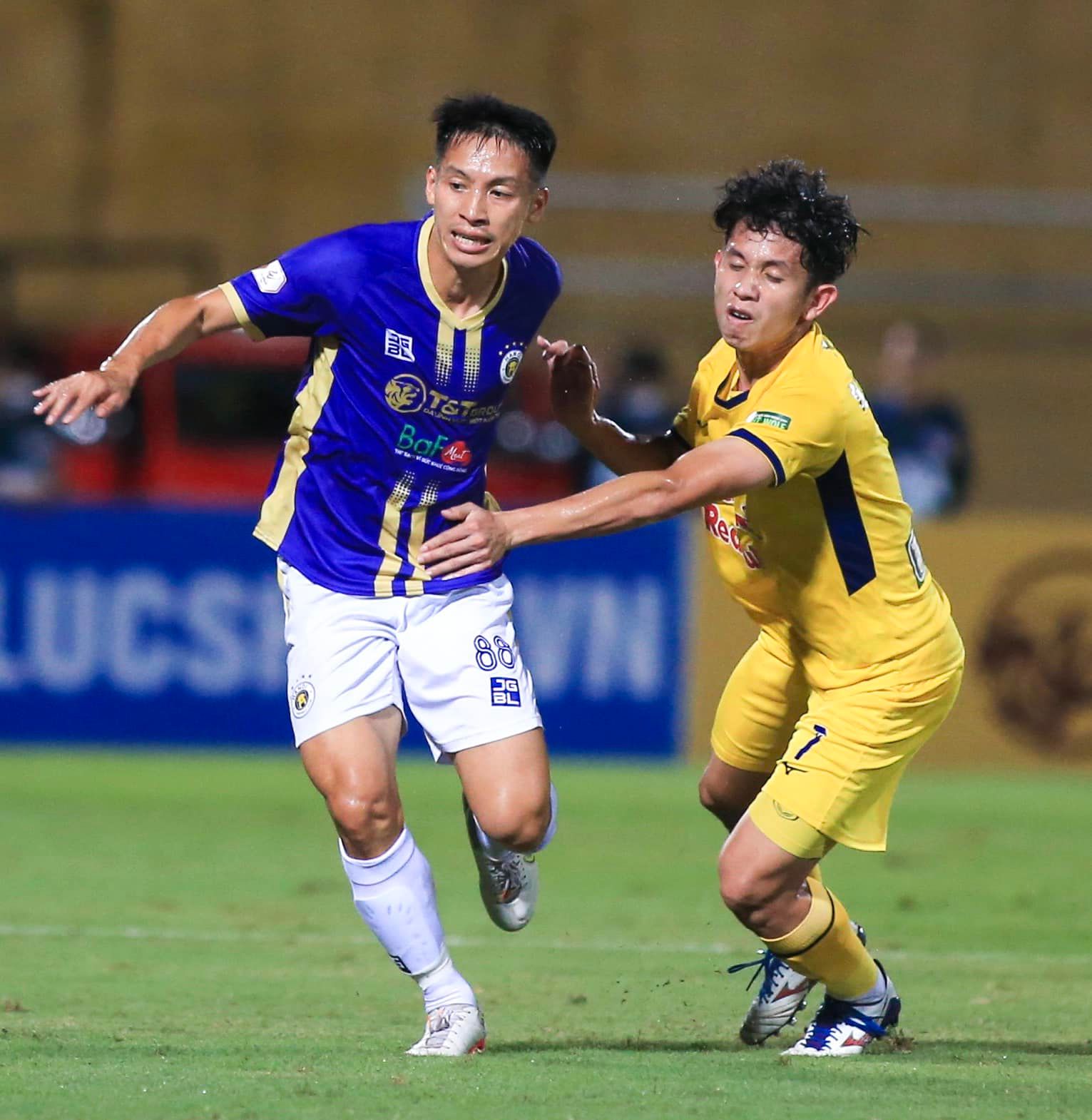 HLV Hà Nội FC khẳng định vẫn thắng nếu HAGL có Công Phượng