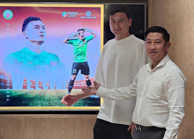 Văn Lâm 'tiết lộ' động lực giúp anh trở về thi đấu tại Việt Nam