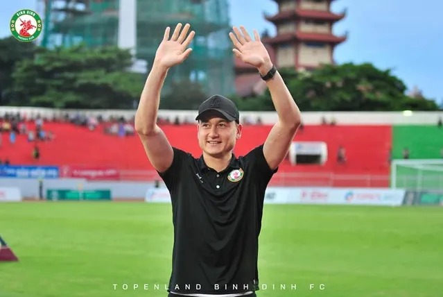 Văn Lâm có thể ra sân ở trận Hà Nội vs Bình Định ở vòng 15