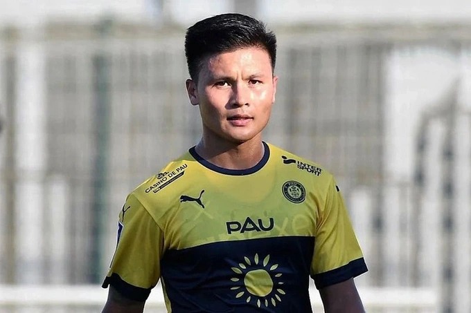 Bỏ qua yếu tố chuyên môn, Quang Hải vẫn tạo sự khác biệt tại Pau FC 