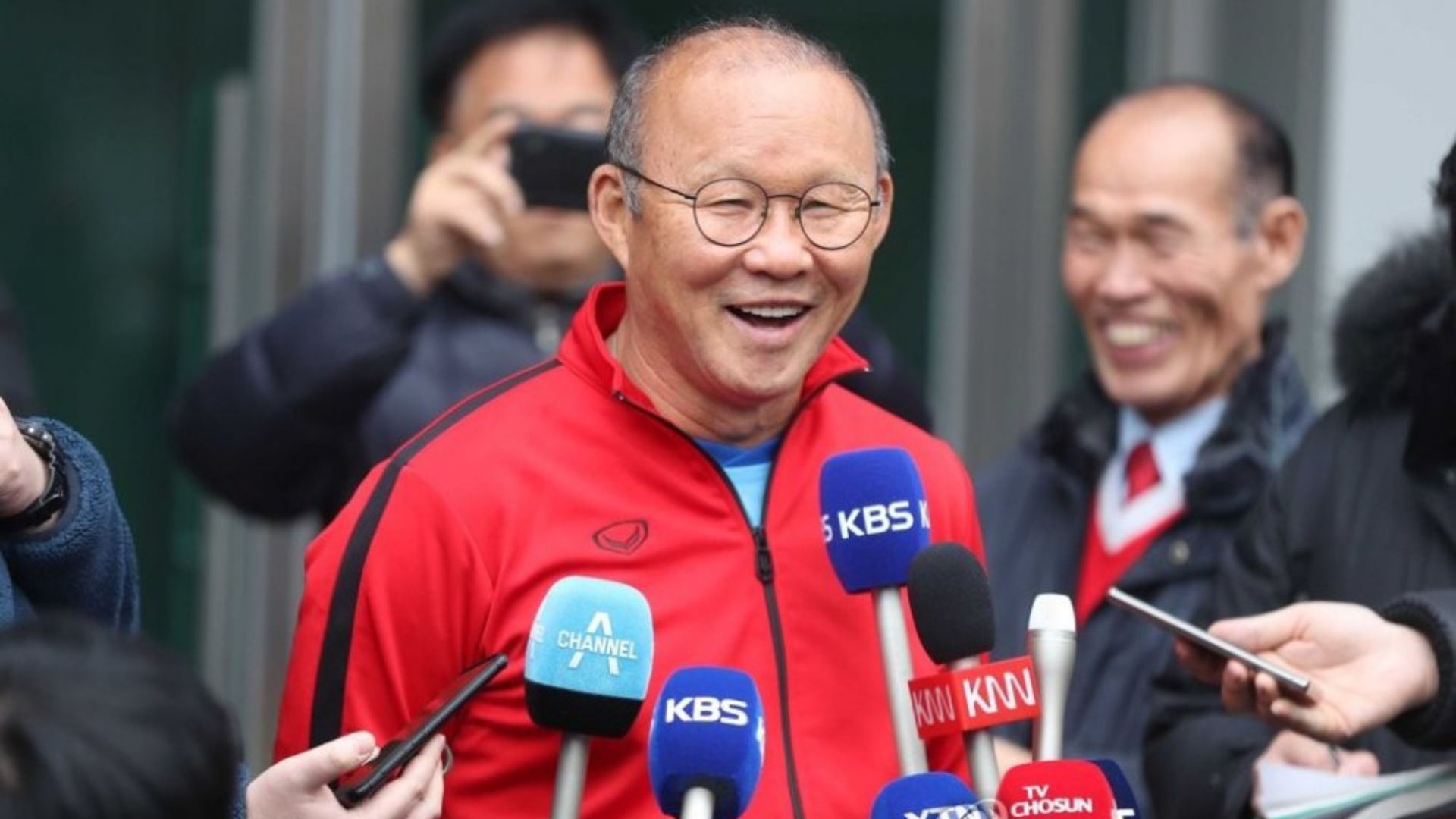 Giúp ĐT Việt Nam vô địch giải Tam hùng, HLV Park Hang-seo tiếp tục nhận tin vui từ Hàn Quốc. Ảnh: Internet