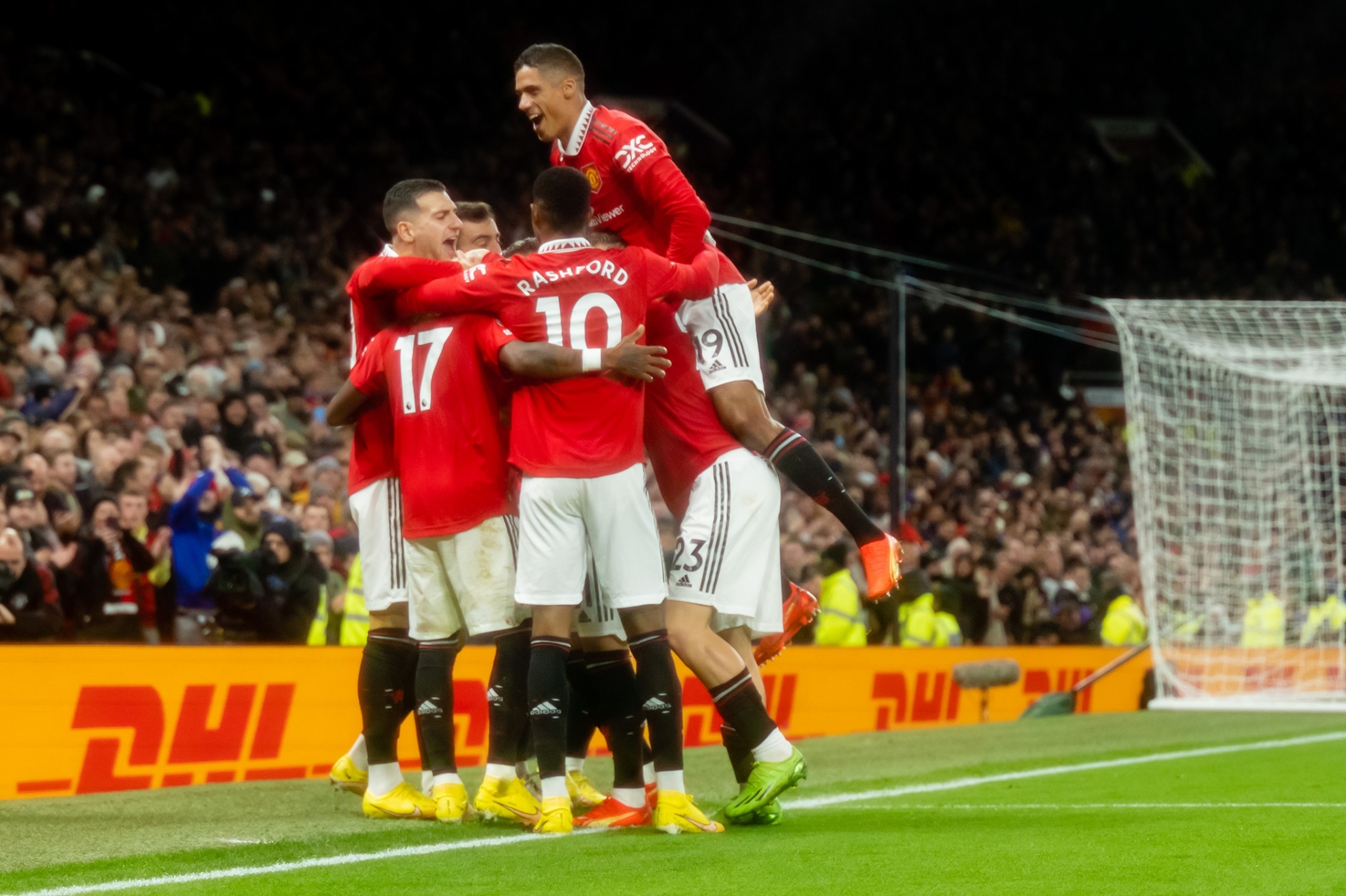 Kết quả MU vs Tottenham: Quỷ đỏ áp sát top 4 - Ảnh 1