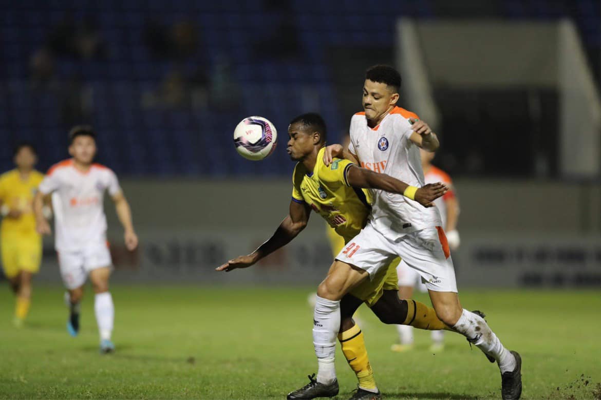 Hàng công HAGL thi đấu bế tắc trước Đà Nẵng. Ảnh: Internet