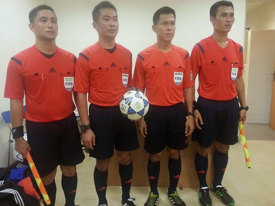 Trọng tài Mongkolchai Pechsri có nhiều kinh nghiệm cầm còi ở các giải đấu lớn. Ảnh: Internet