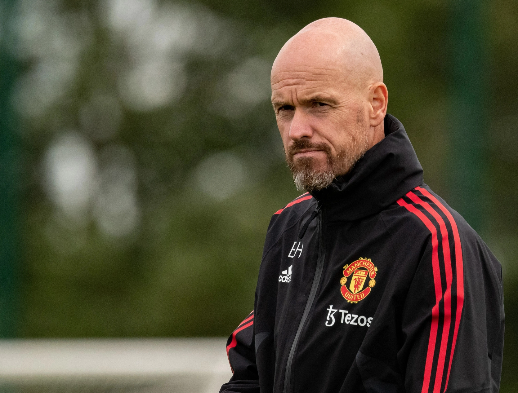 HLV Erik Ten Hag bất ngờ chỉ ra vấn đề ở MU sau trận thắng West Ham. Ảnh: Internet