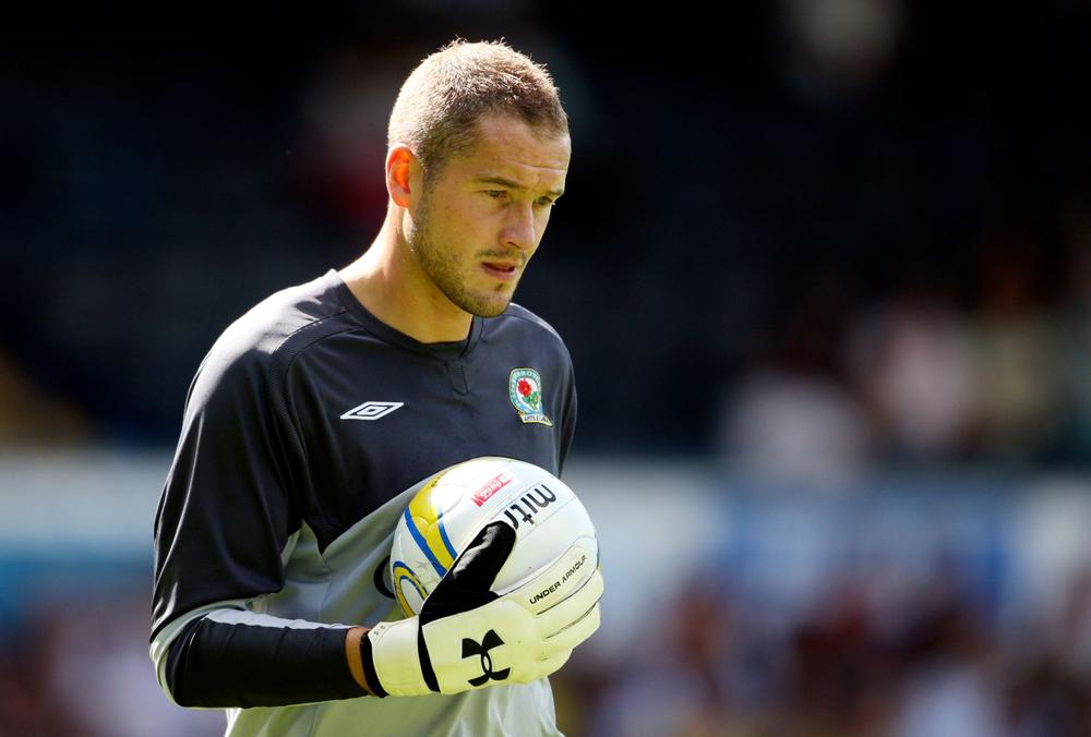 Paul Robinson từng 41 lần khoác áo đội tuyển Anh. Ảnh: Internet