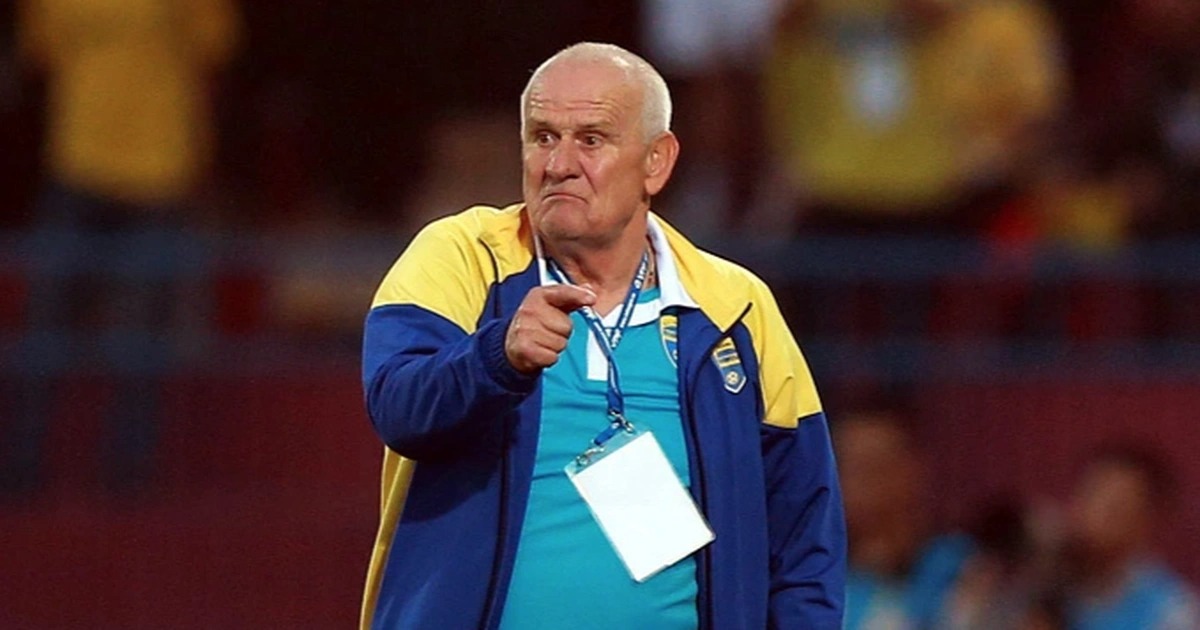 HLV Petrovic quyết định chia tay CLB Thanh Hoá do vấn đề sức khỏe. Ảnh: Internet