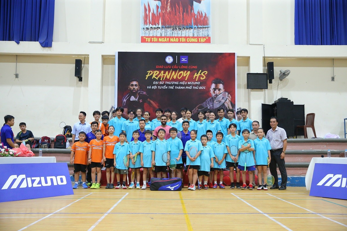 Tay vợt từng 3 lần đánh bại Lin Dan đến Việt Nam giao lưu cùng các VĐV trẻ - Ảnh 4 Tay vợt từng 3 lần đánh bại Lin Dan đến Việt Nam giao lưu cùng các VĐV trẻ - Ảnh 4