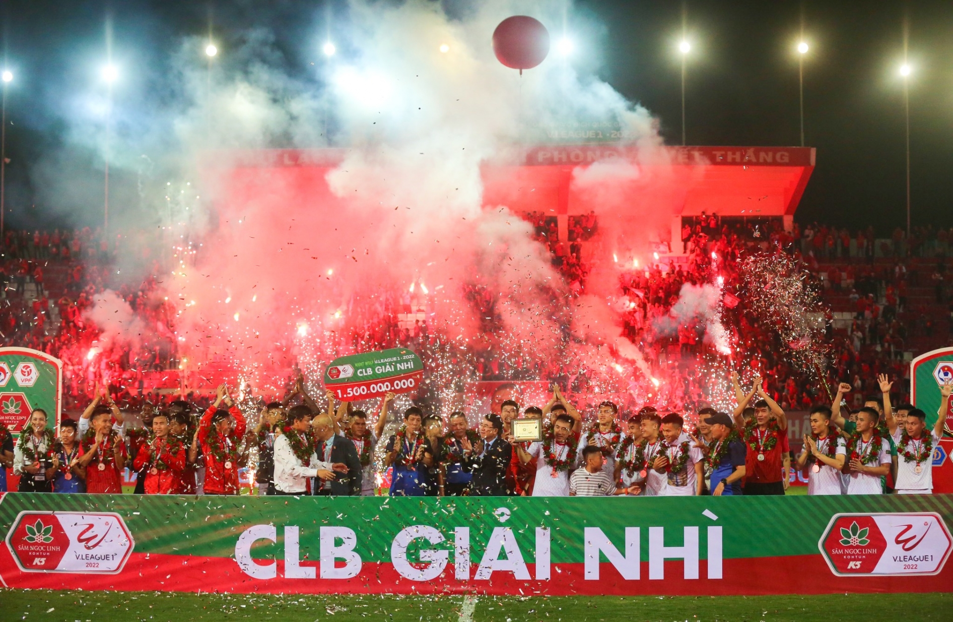 CLB Hải Phòng giành vị trí Á quân V-League 2022. Ảnh: Internet