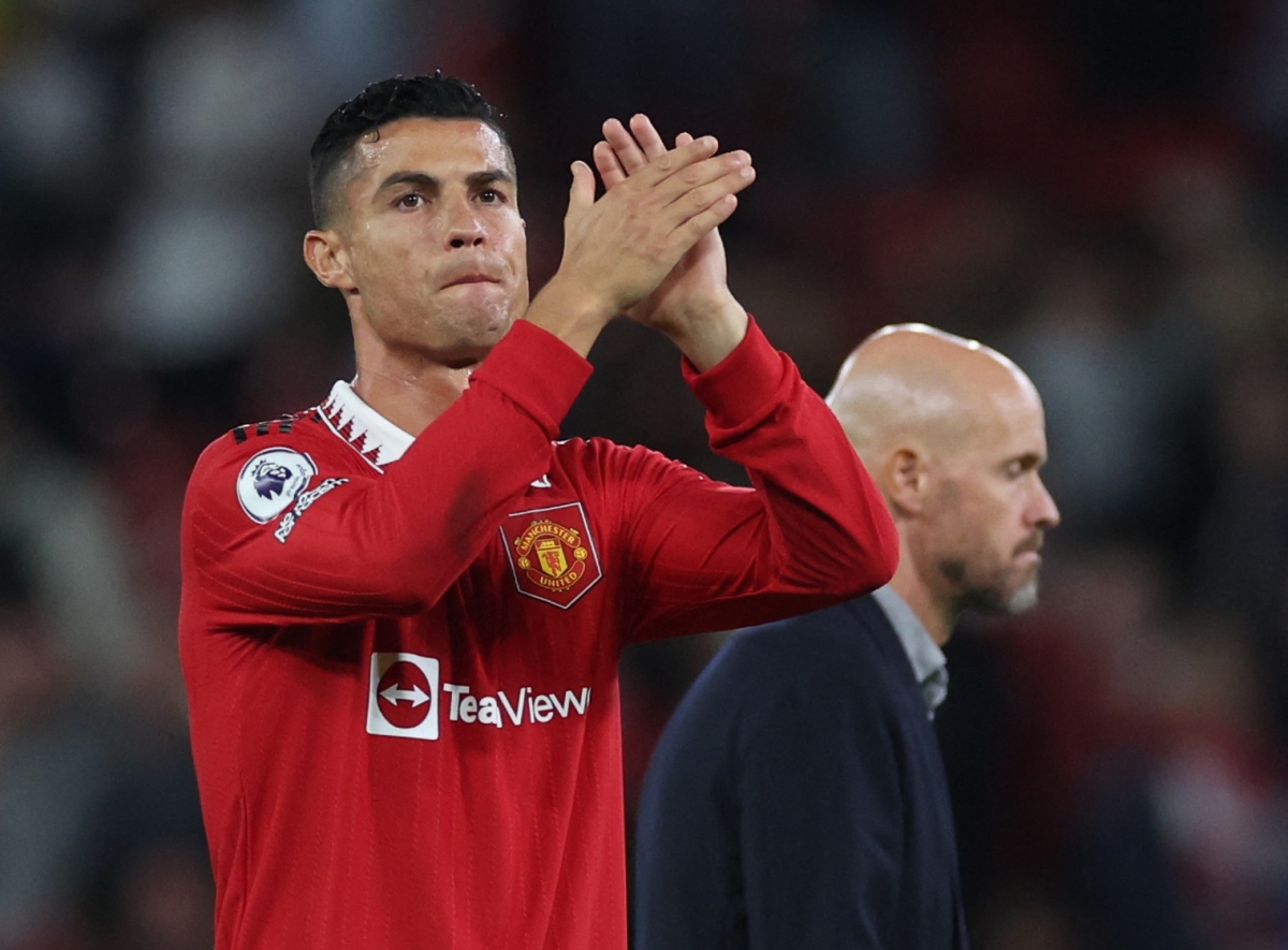 Ronaldo công khai chỉ trích HLV Ten Hag và MU. Ảnh: Internet