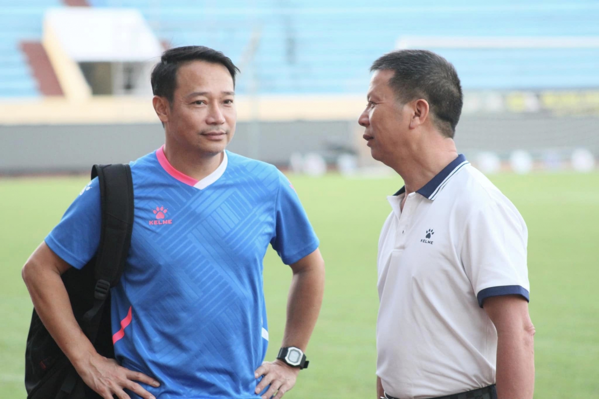 HLV Vũ Hồng Việt cần có sự tính toán cho V-League 2023. Ảnh: Internet