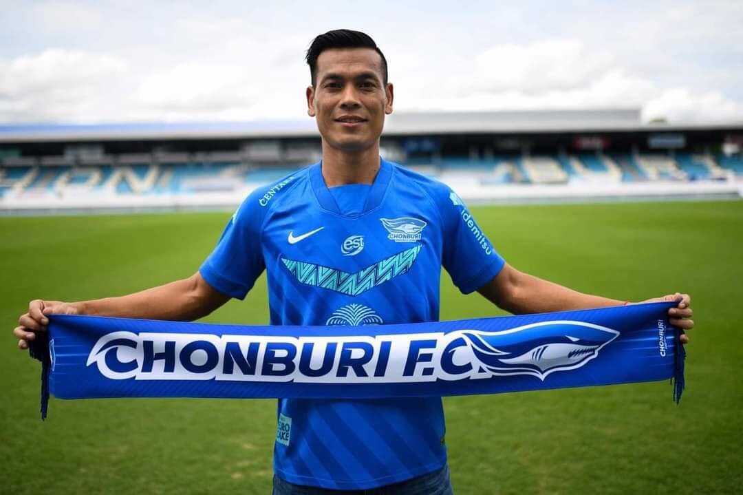 Zaw Min Tun đang khoác áo CLB Chonburi FC (Thái Lan). Ảnh: FBNV