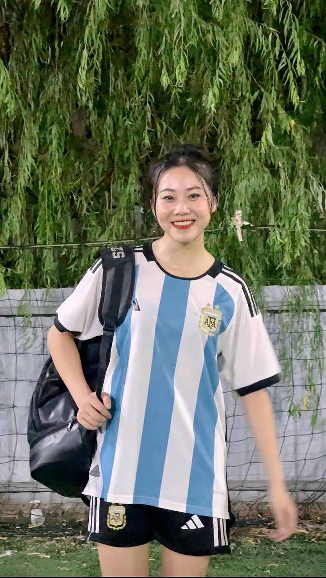 Toàn bộ Facebook của 32 hot girl 'Nóng cùng World Cup 2022' trên VTV - Ảnh 19 Toàn bộ Facebook của 32 hot girl 'Nóng cùng World Cup 2022' trên VTV - Ảnh 19