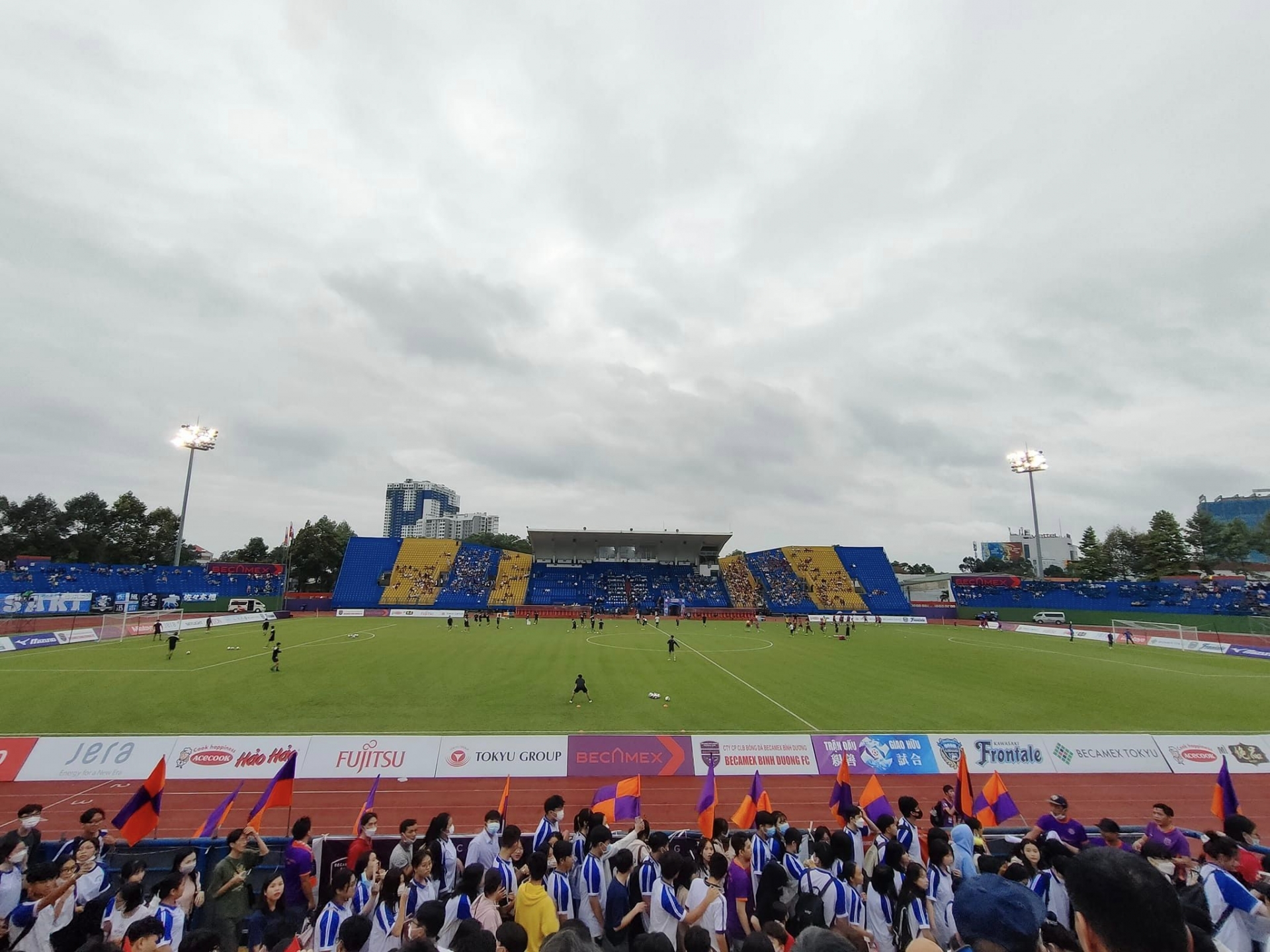 Lộ diện bến đỗ mới của Rimario và Moses sau khi rời Hải Phòng - Ảnh 1