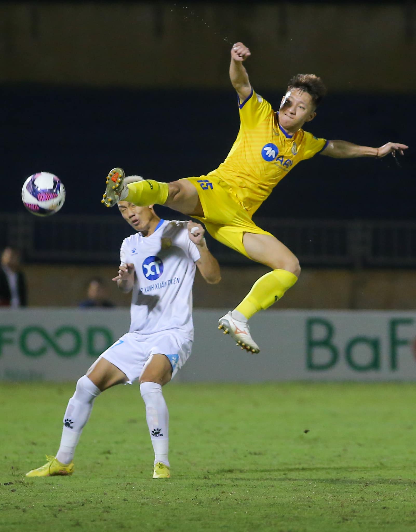 Trực tiếp SLNA vs Nam Định, link xem trực tiếp SLNA vs Nam Định: 17h00 19/11/2022