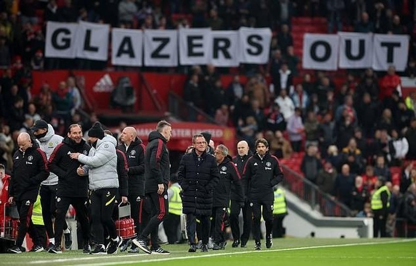 Nhà Glazer sắp chia tay Ronaldo, rao bán MU 5 tỷ bảng - Ảnh 1