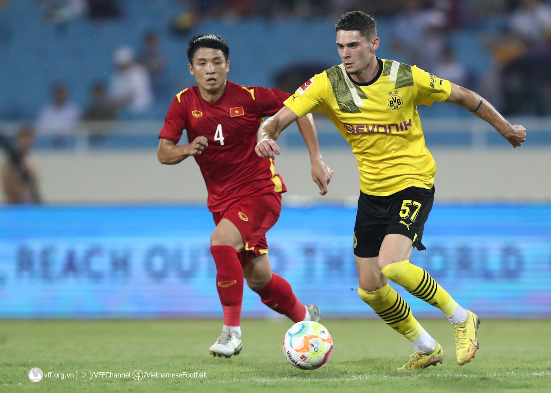 Video kết quả trận đấu Việt Nam vs Dortmund - 19h00 ngày 30/11 - Ảnh 5