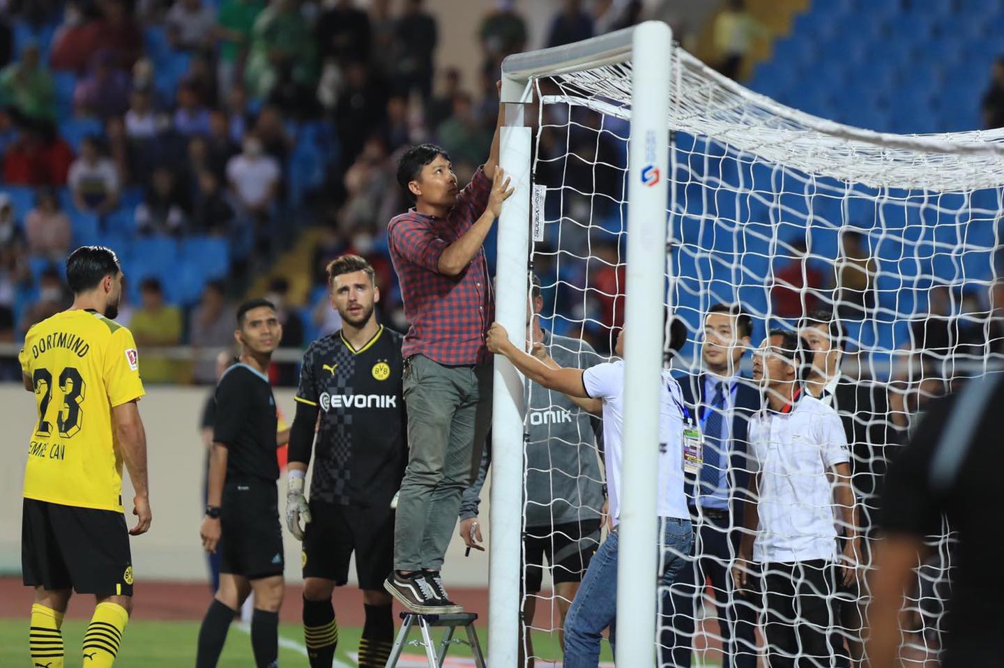 VFF kiểm tra kỹ sân Mỹ Đình, chỉ ký hợp đồng khi các hạng mục đảm bảo - Ảnh 3