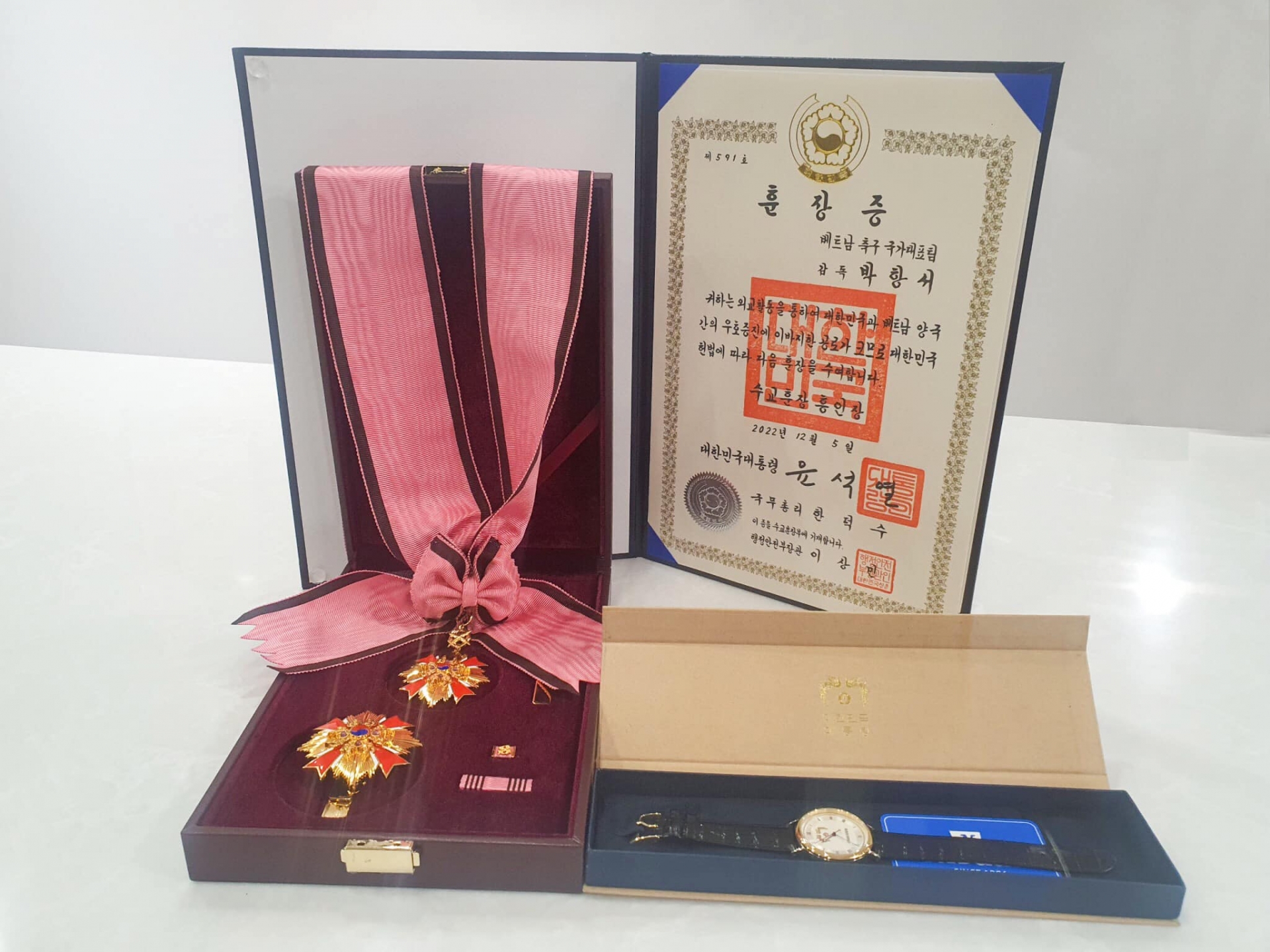 HLV Park Hang-seo chia sẻ cảm nghĩ sau khi nhận Huân chương  - Ảnh 2