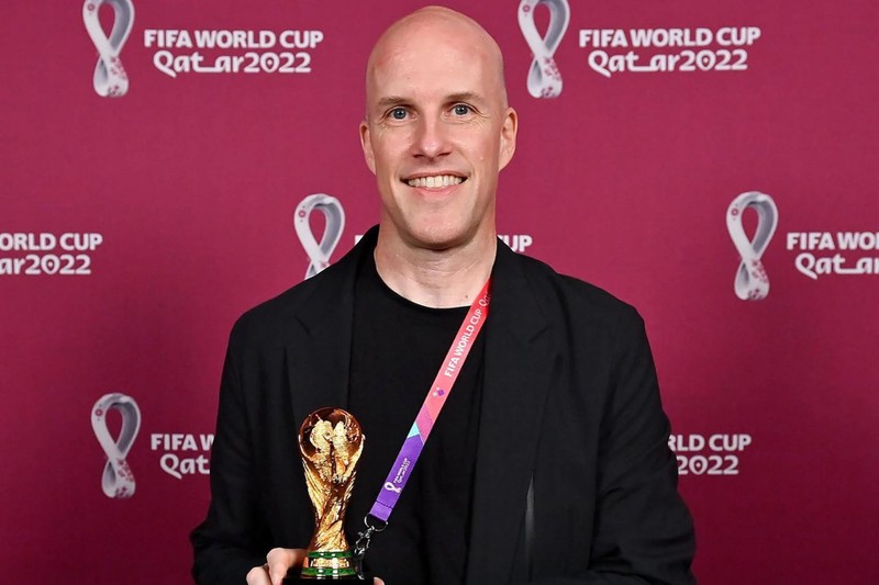 Grant Wahl tác nghiệp tại World Cup 2022. Ảnh: Internet Grant Wahl tác nghiệp tại World Cup 2022. Ảnh: Internet