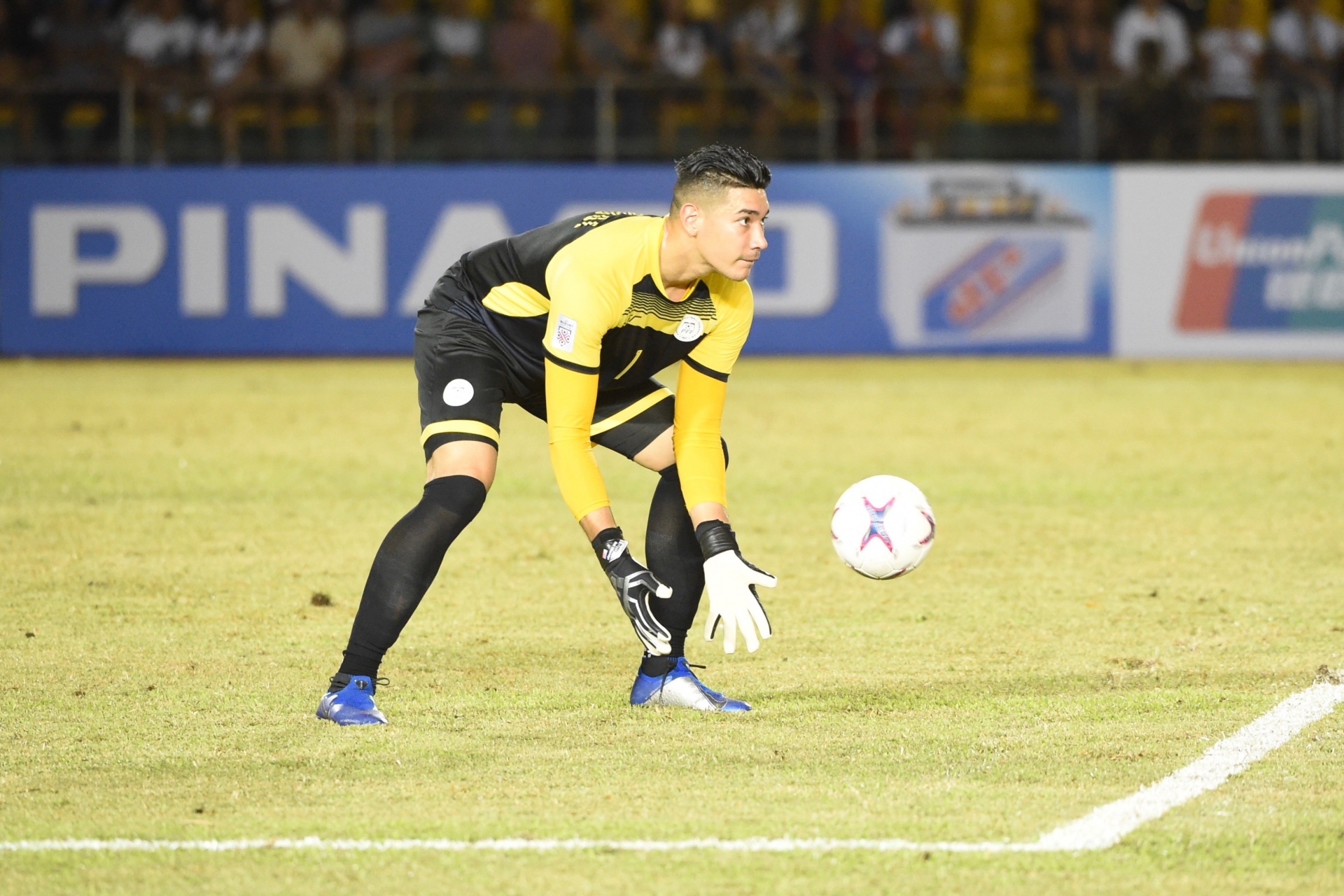 Neil Etheridge (Philippines). Ảnh: AFF