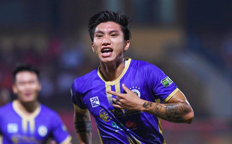 Văn Hậu chia tay Hà Nội FC, sắp ký hợp đồng 'khủng' với đội bóng mới. Ảnh: Internet Văn Hậu chia tay Hà Nội FC, sắp ký hợp đồng 'khủng' với đội bóng mới. Ảnh: Internet