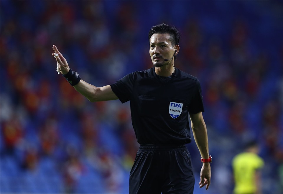 Danh tính trọng tài cầm còi trận Việt Nam vs Malaysia tại AFF Cup 2022