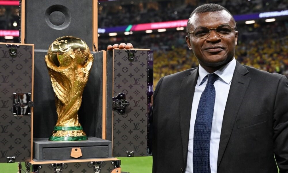 ĐT Argentina phải trả lại chiếc Cup vàng World Cup 2022 - Ảnh 1