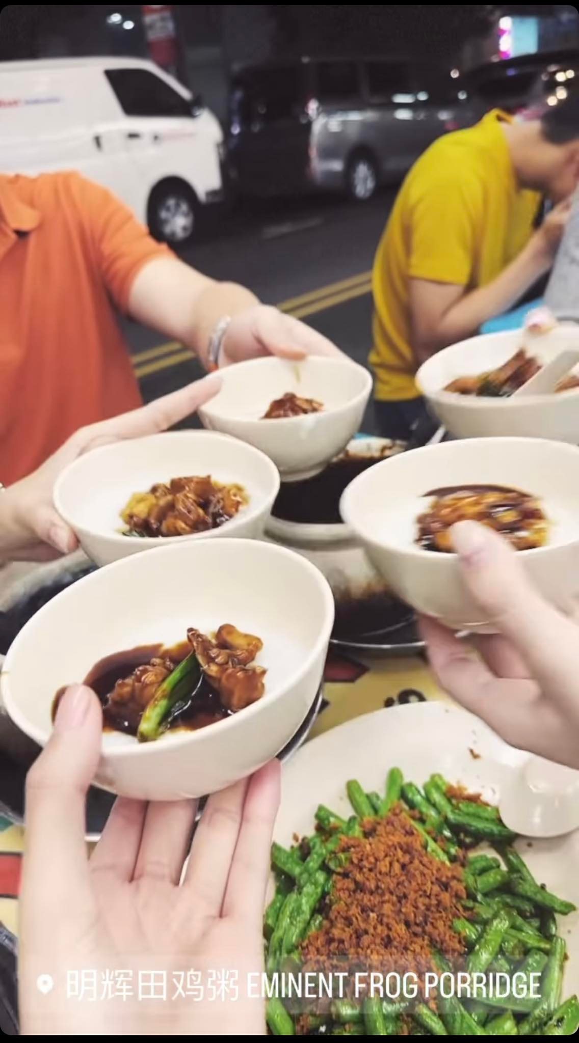 Doãn Hải My cùng các nàng WAGs có mặt tại Singapore cổ vũ ĐT Việt Nam - Ảnh 3