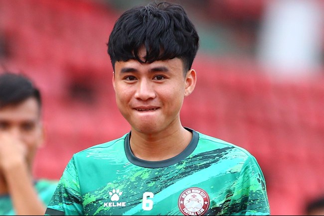 CLB Hải Phòng thử việc 2 cầu thủ từng dự World Cup  - Ảnh 2