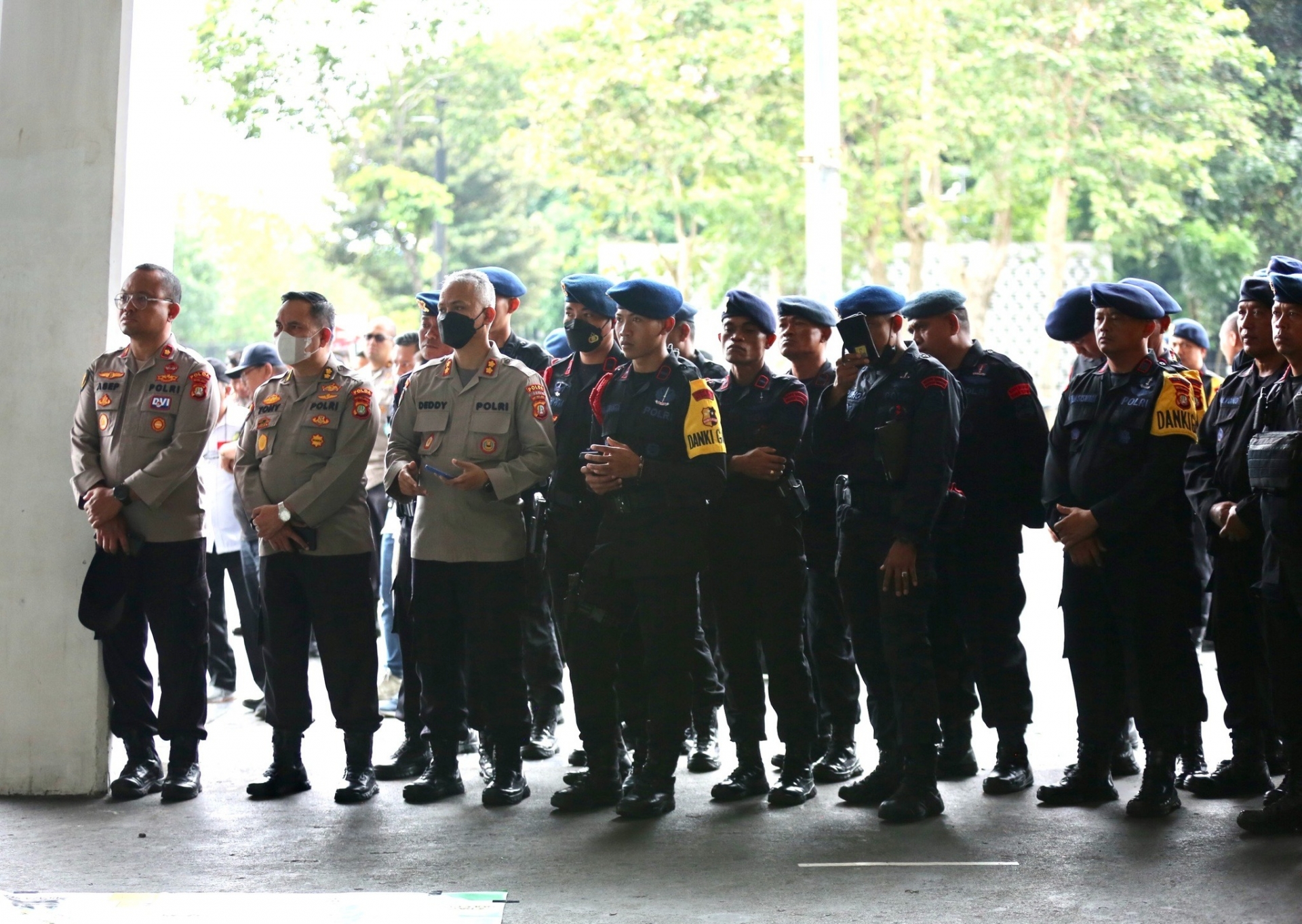 Bán kết AFF Cup 2022: Indonesia điều động hàng nghìn cảnh sát bảo vệ ĐT Việt Nam - Ảnh 3