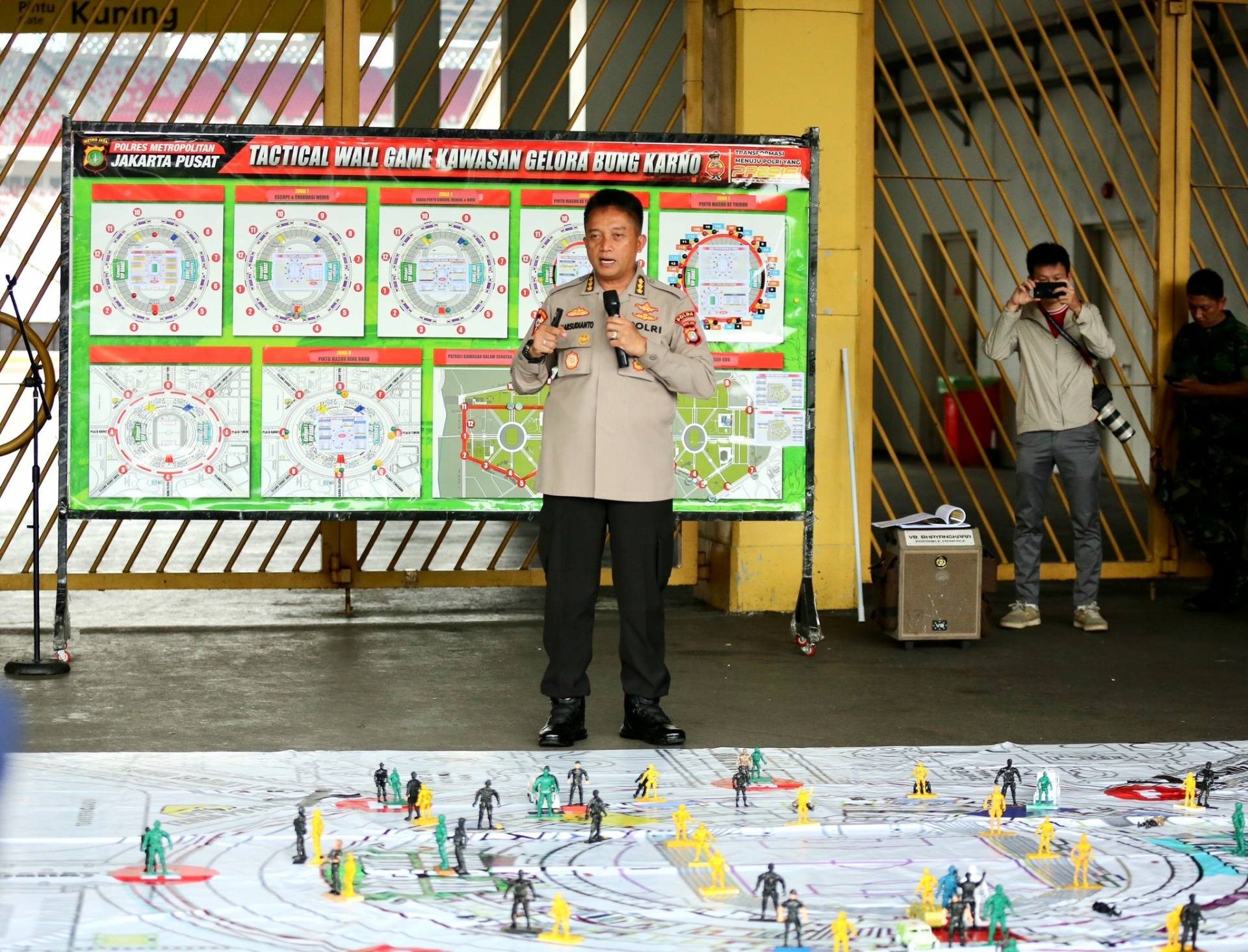 Bán kết AFF Cup 2022: Indonesia điều động hàng nghìn cảnh sát bảo vệ ĐT Việt Nam - Ảnh 2