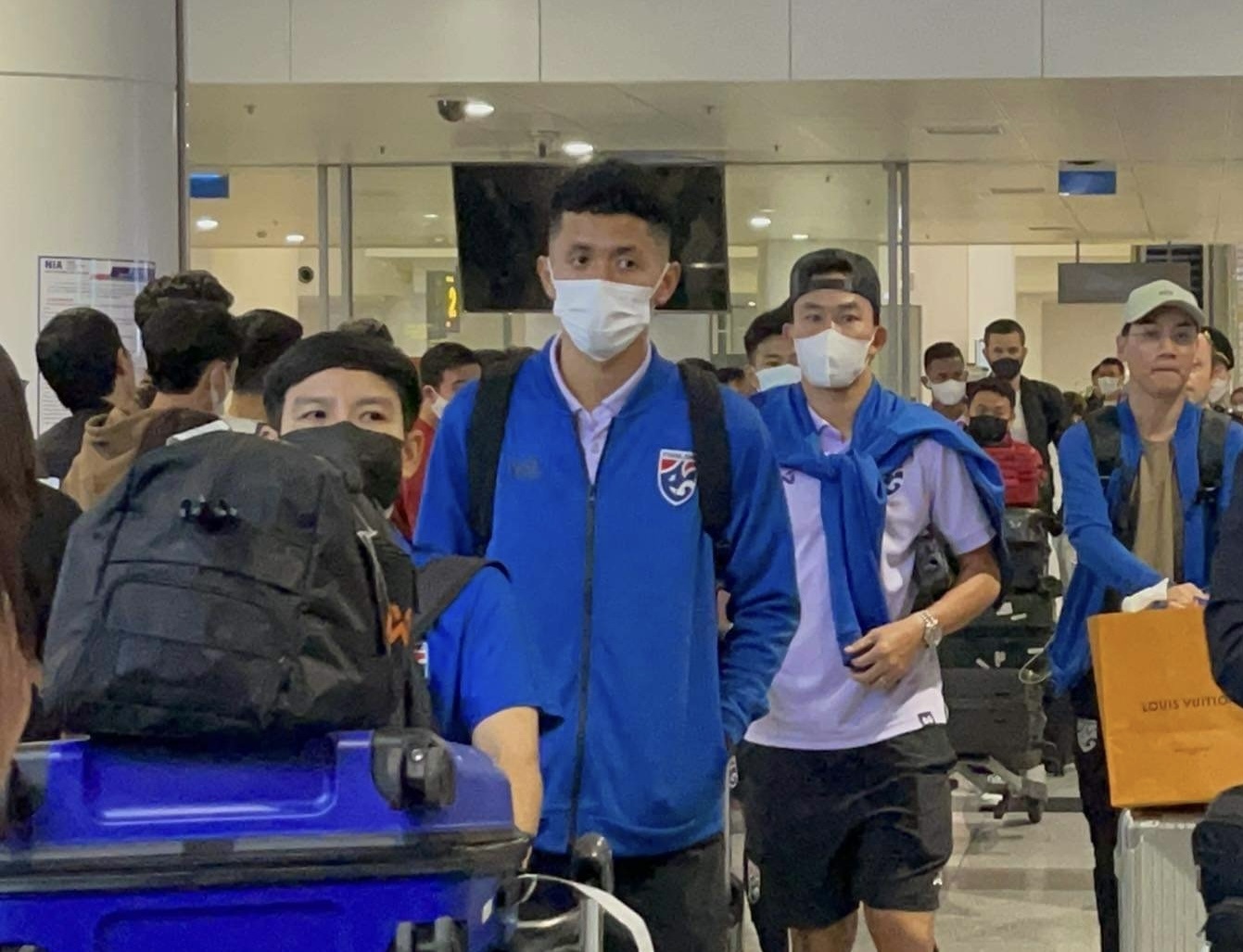 Fanpage của tuyển Thái Lan có động thái 'bất ngờ' với người dùng Việt Nam - Ảnh 2