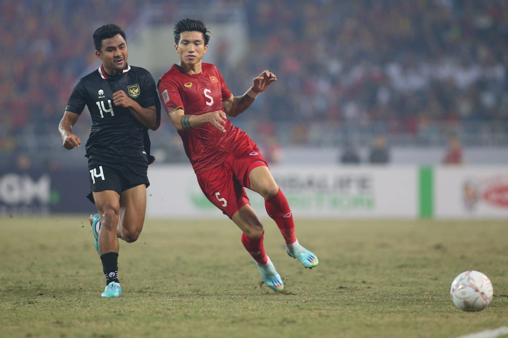 AFF Cup 2022: Truyền thông Thái Lan điểm tên 7 cầu thủ nguy hiểm của ĐT Việt Nam - Ảnh 3