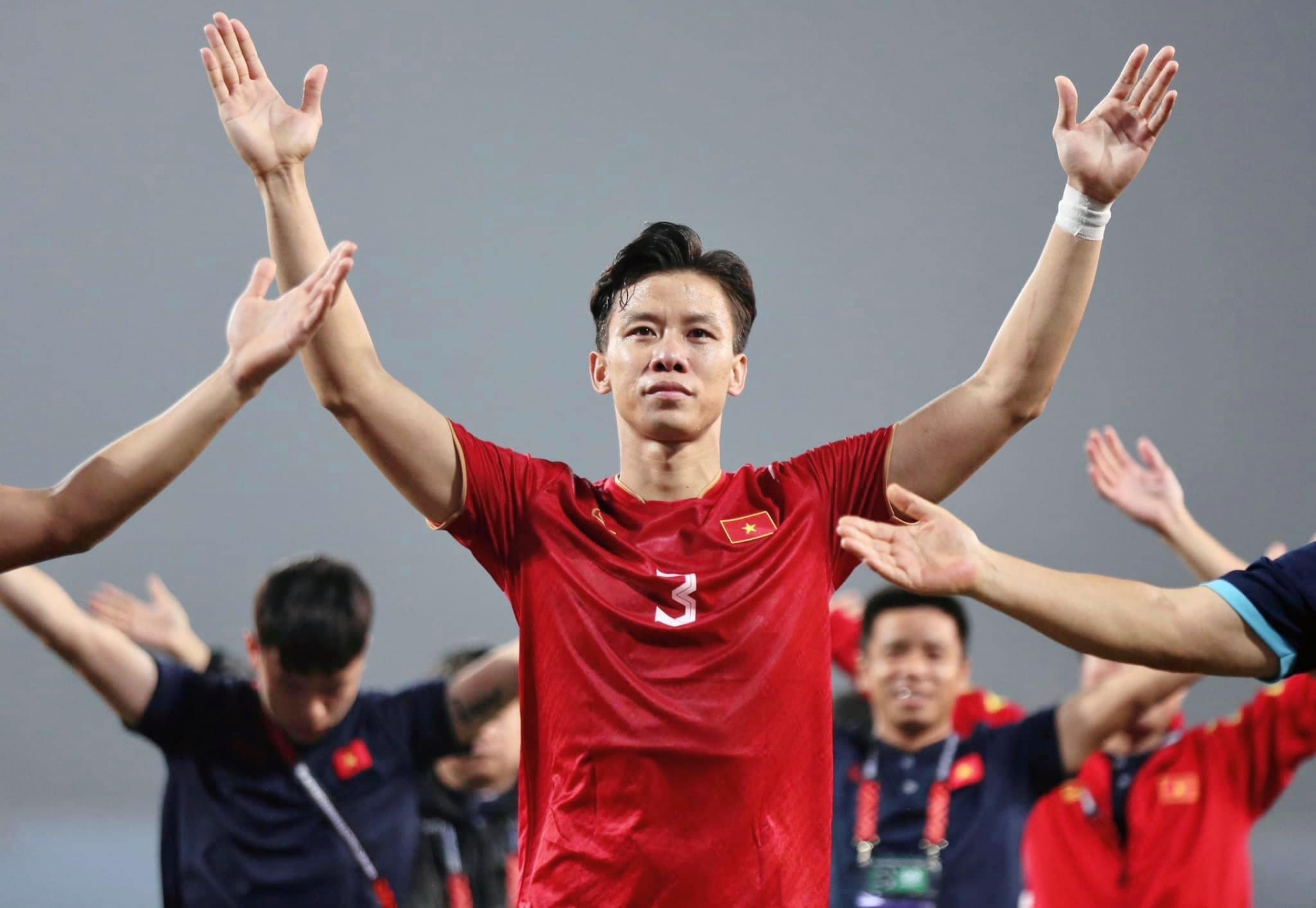 Truyền thông Thái Lan ngạc nhiên khi Quế Ngọc Hải chưa từng nhận thẻ đỏ trực tiếp khi khoác áo ĐT Việt Nam. Ảnh: Internet