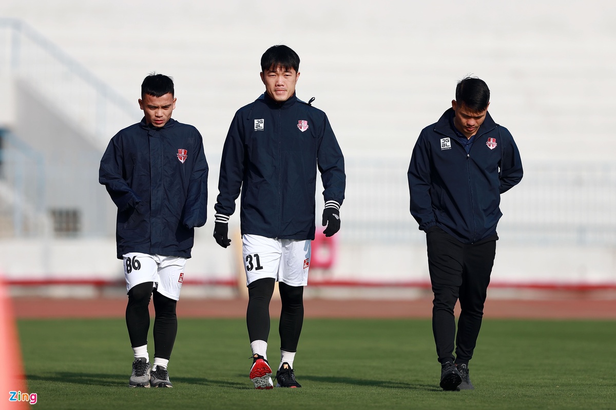 Tiền vệ Xuân Trường bỏ ngỏ khả năng ra sân ở trận Siêu Cup QG. Ảnh: Zing