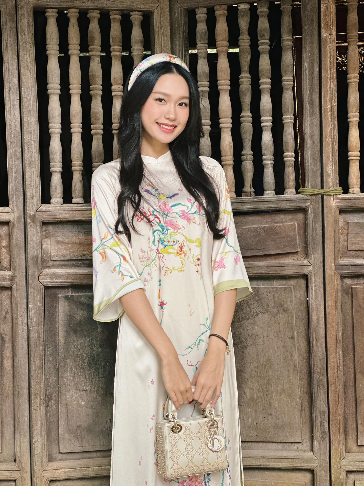 Doãn Hải My gây chú ý với phong thái ăn mặc giản dị nhưng đầy sức hút - Ảnh 3