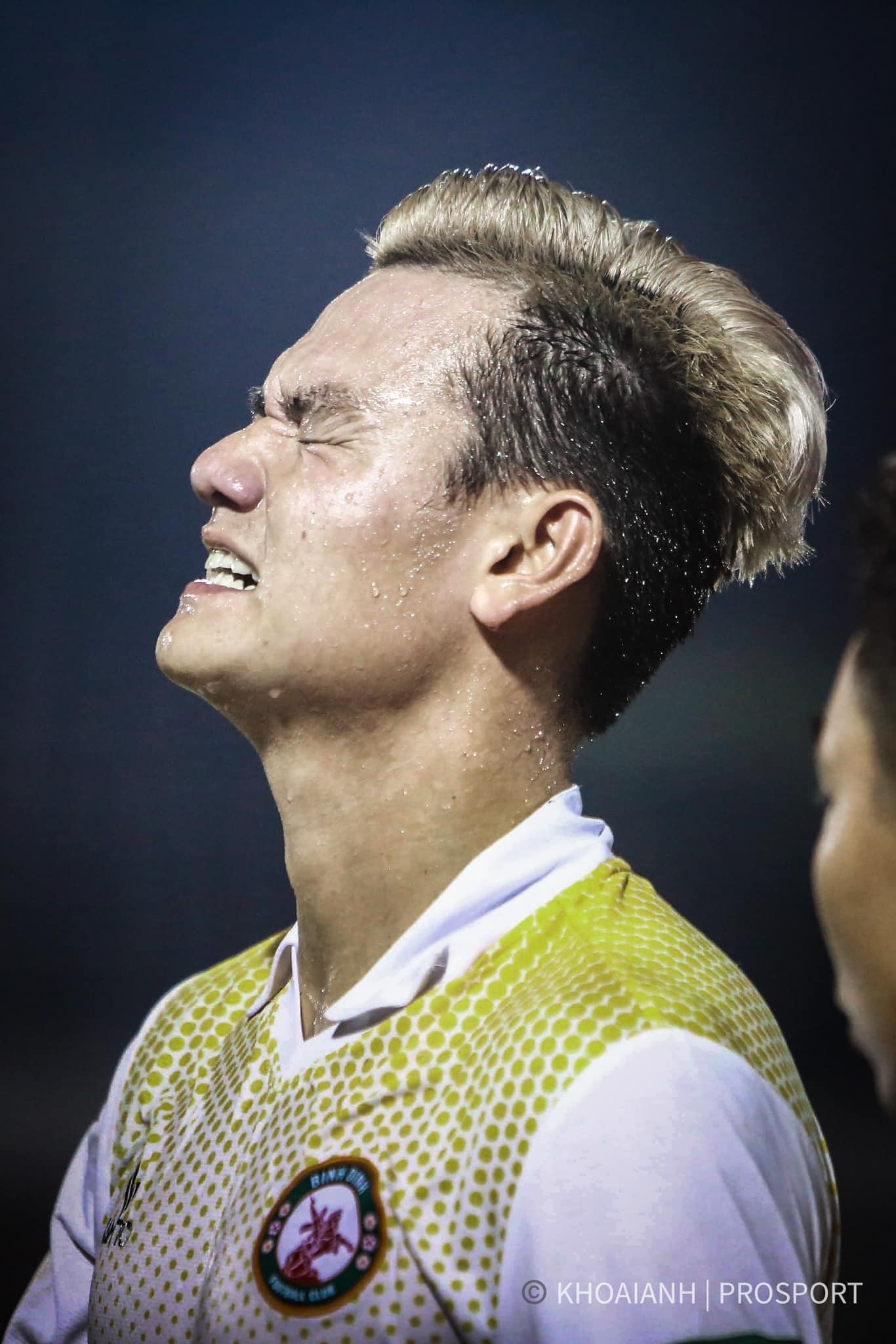 Hồ Tấn Tài trải lòng đầy cảm xúc trên MXH sau khi chia tay CLB Bình Định - Ảnh 2