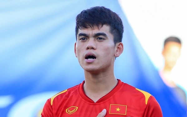 Tiền vệ Khuất Văn Khang. Ảnh: Internet Tiền vệ Khuất Văn Khang. Ảnh: Internet