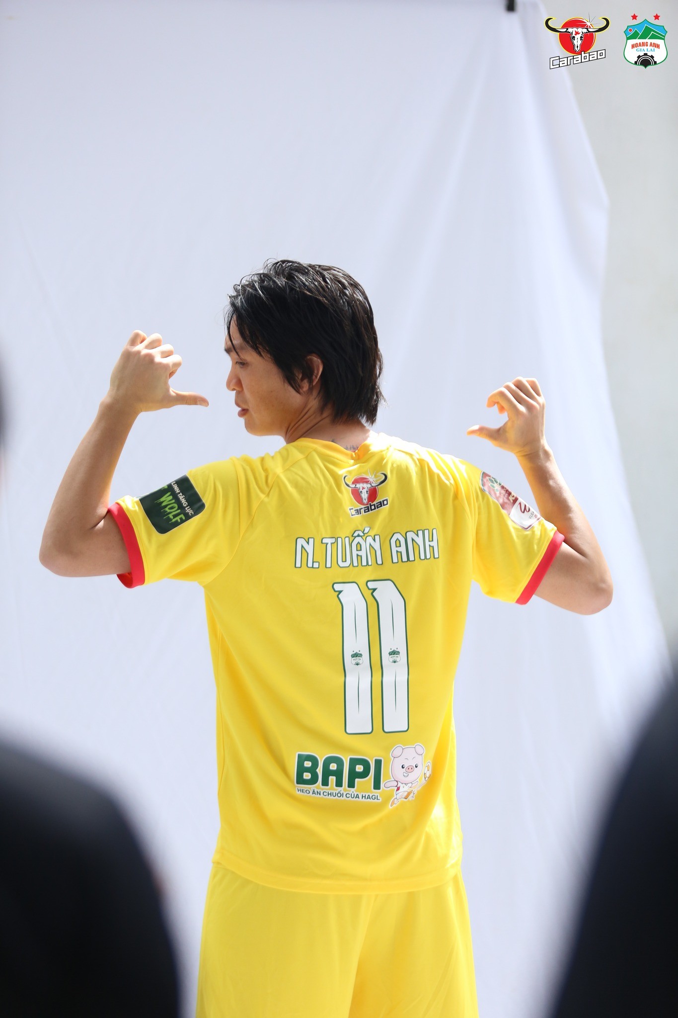 Bầu Đức có động thái 'đáp trả' VPF dù HAGL được dự V-League 2023 - Ảnh 1