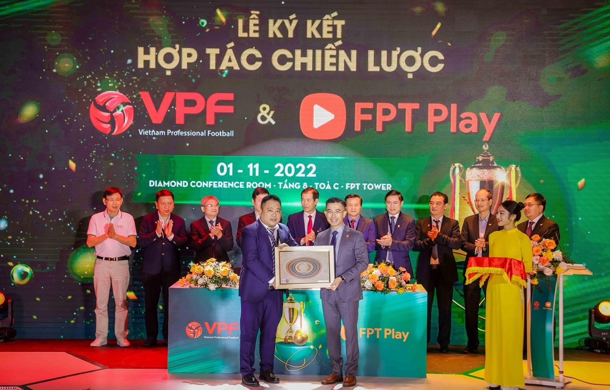 VPF nhận được nguồn thu từ việc bán bản quyền V-League 2023. Ảnh: Internet