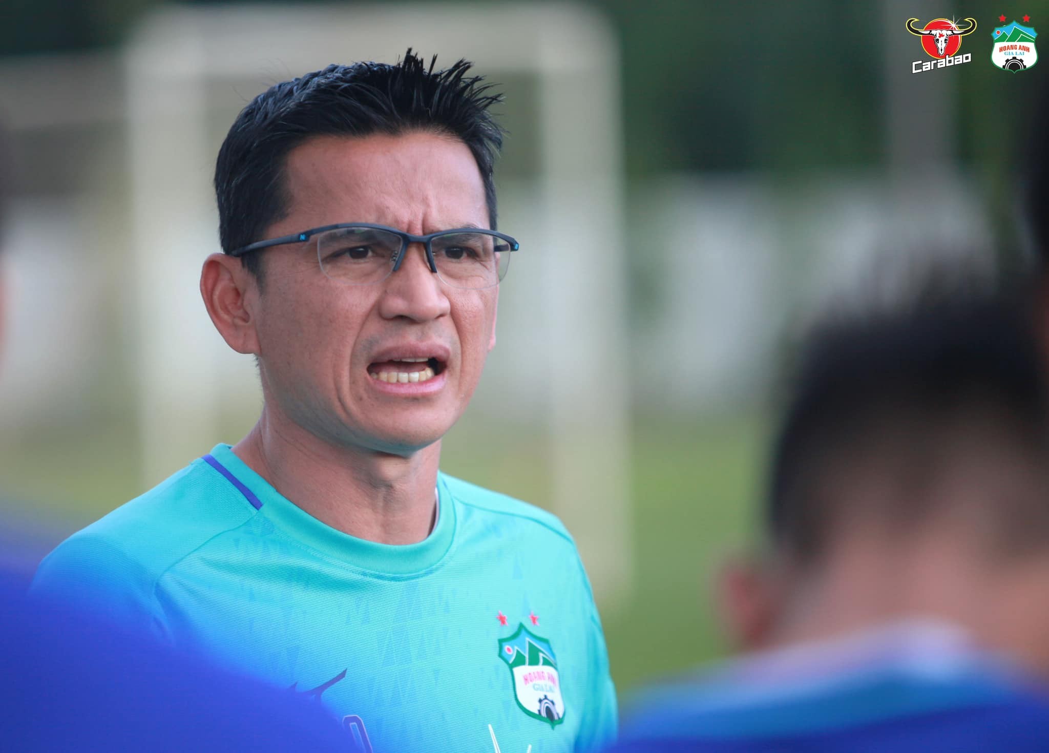 HLV Kiatisak khẳng định HAGL sẽ không gặp khó khăn về thời tiết ở miền Bắc