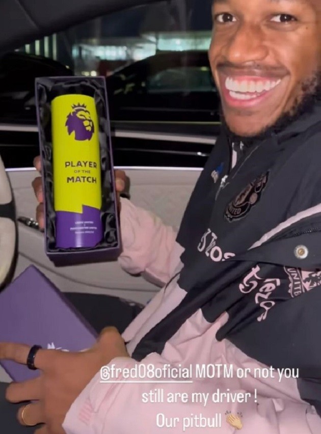 Fernandes cũng ca ngợi Fred là một 'pitbull'. Ảnh: Instagram NV Fernandes cũng ca ngợi Fred là một 'pitbull'. Ảnh: Instagram NV